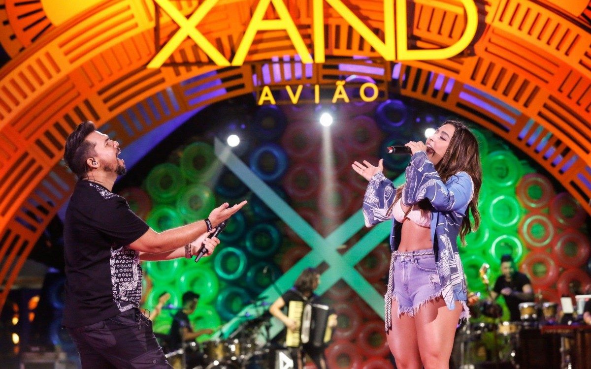 Xand Avião e Lauana Prado na gravação do EP 'Todos os Ritmos' em Porto de Galinhas