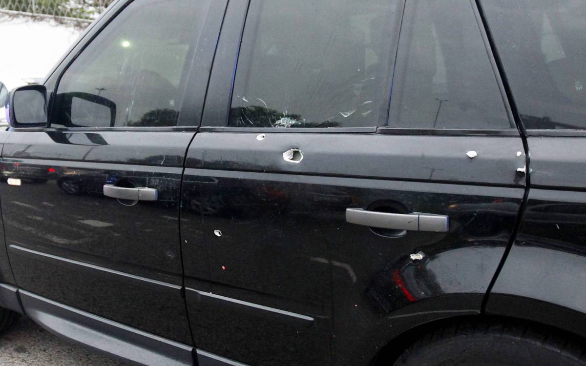 O contraventor Fernando Iggnácio foi atingido por cinco tiros de fuzil AK-47 em heliporto no Recreio