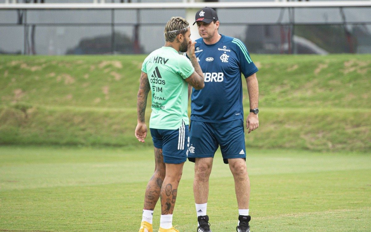 Rogerio Ceni e Gabigol no treino do Flamengo