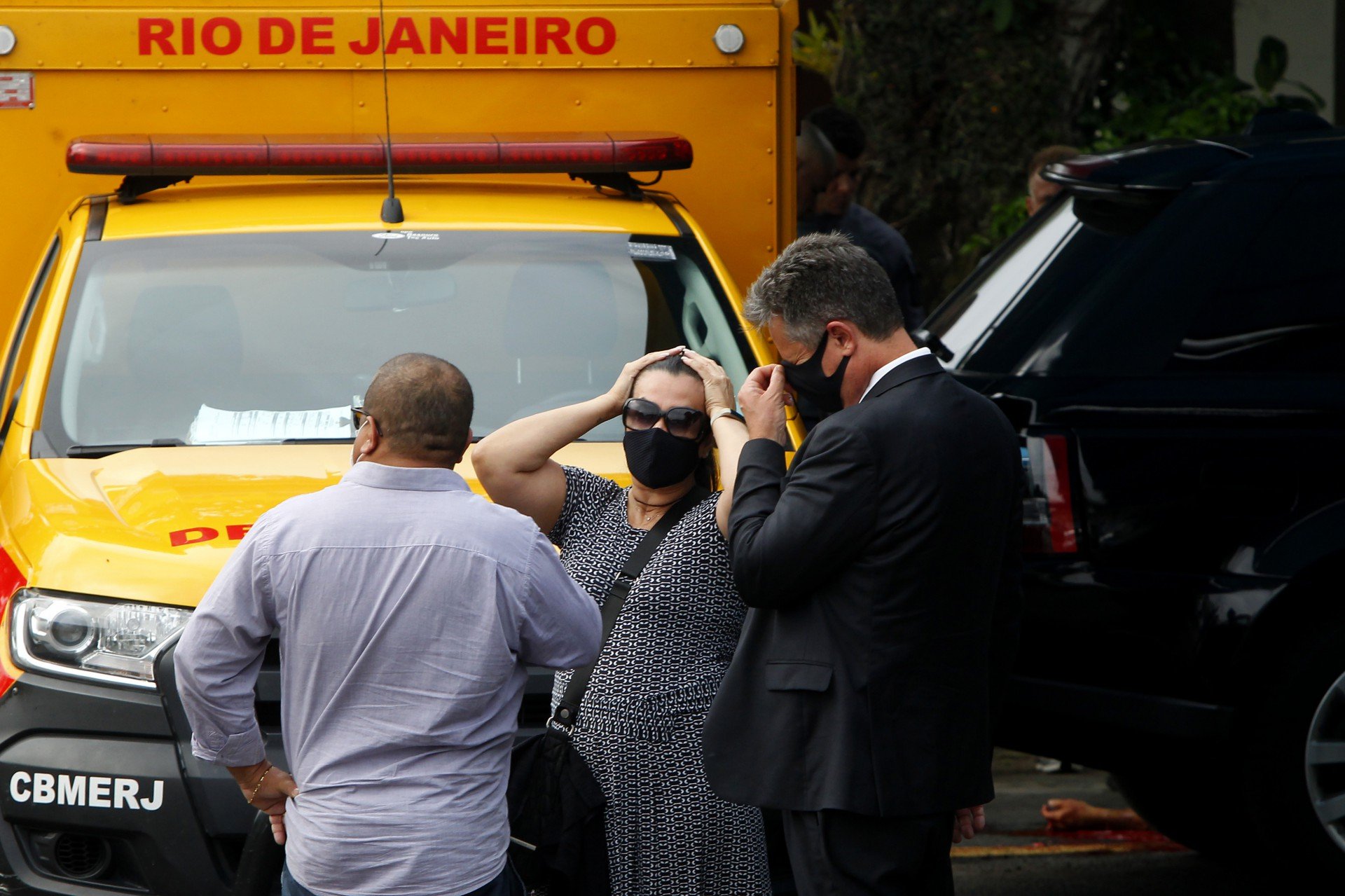 Fernando Ignacio foi morto dentro da Heli-Rio no Recreio. Na foto, familiares - Luciano Belford/Agencia O Dia