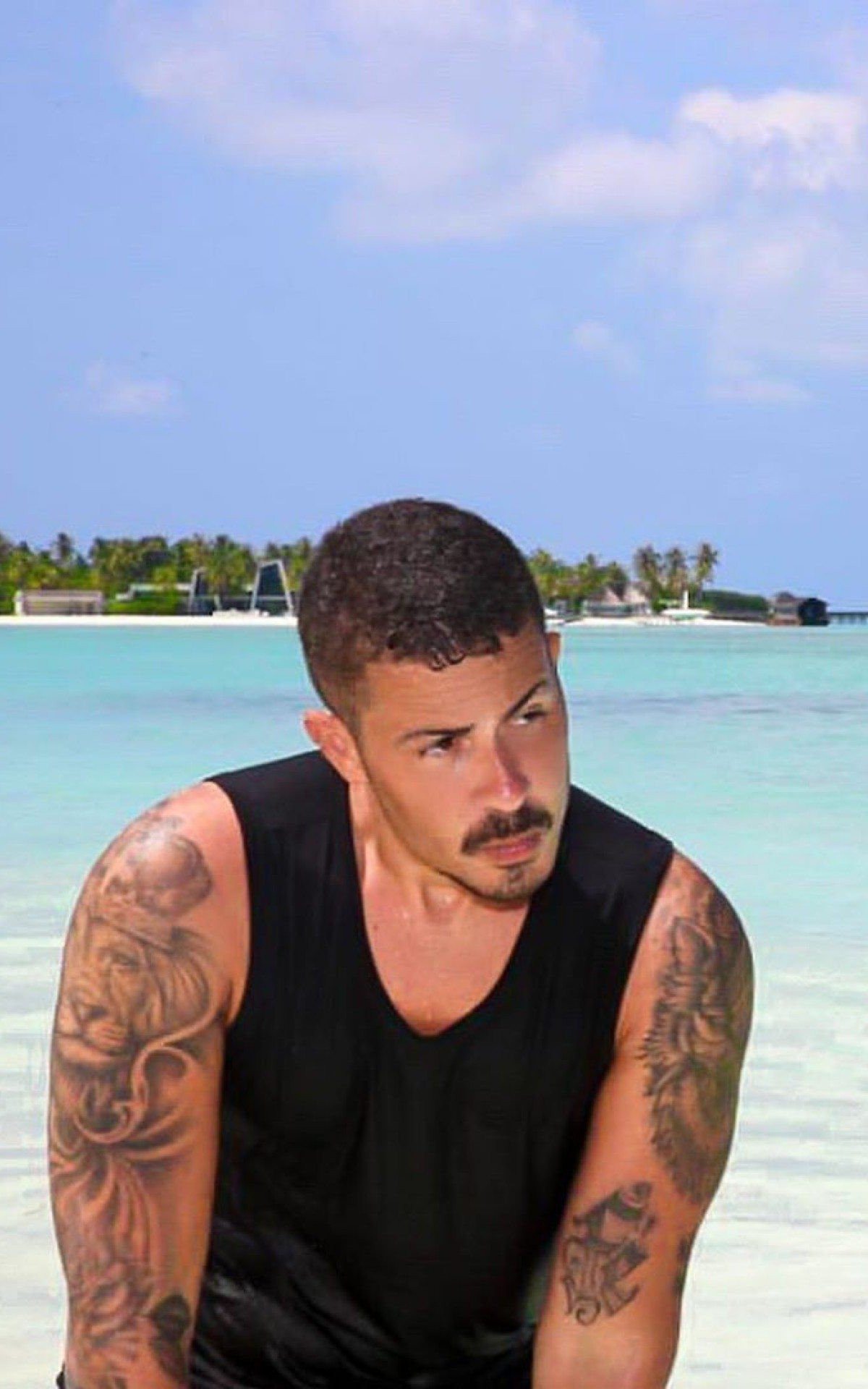 Carlinhos Maia abre álbum de fotos