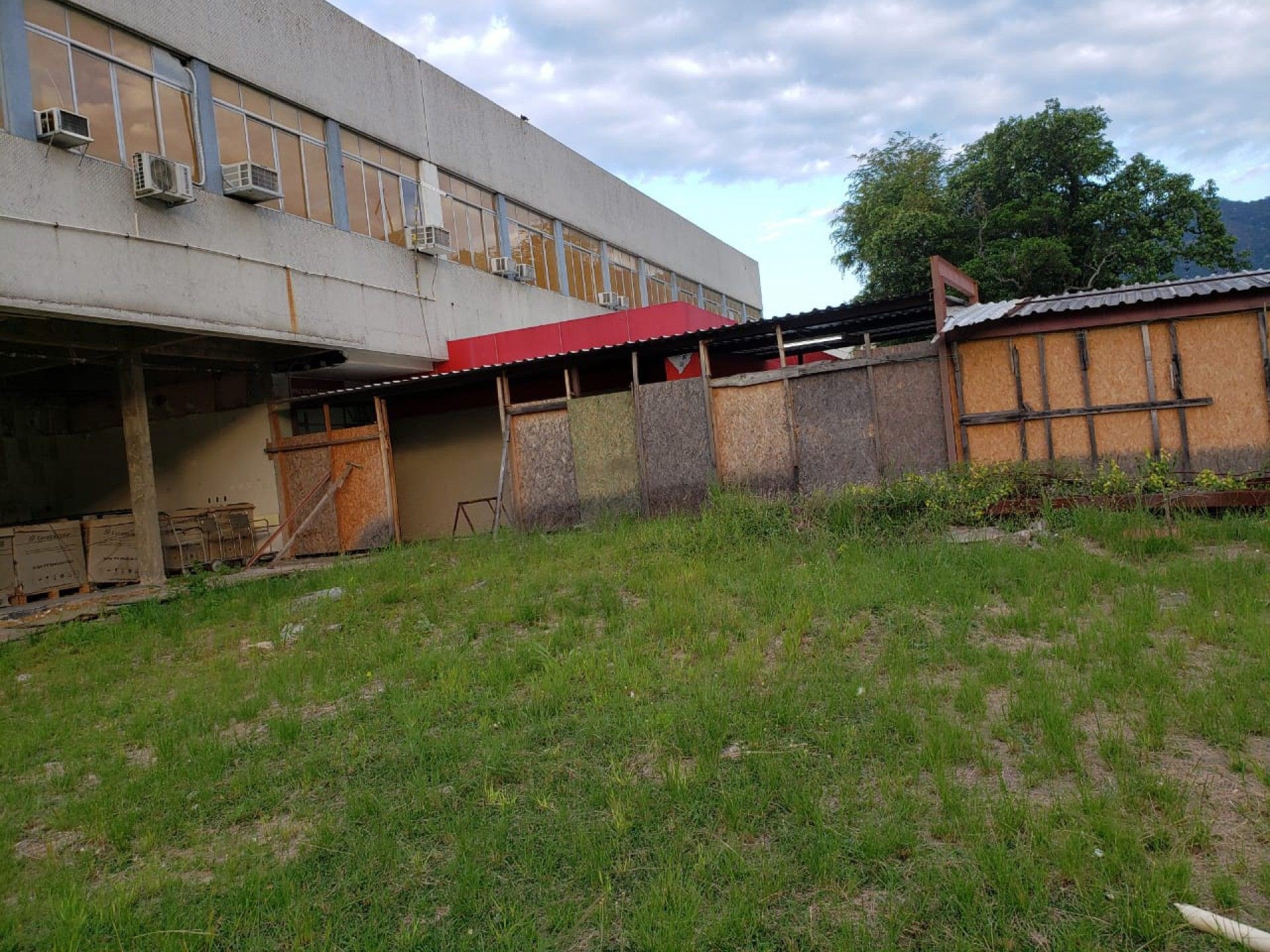 Funcionários denunciam sucateamento do HFA - WhatsApp O Dia (98762-8248)