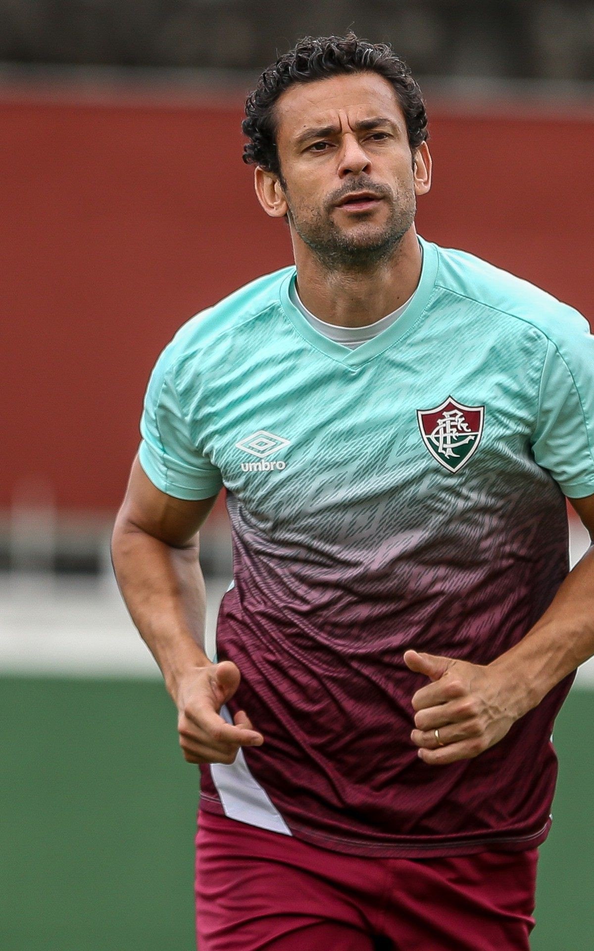 O artilheiro Fred ainda não tem presença garantida contra o Ceará - LUCAS MERÇON / FLUMINENSE / DIVULGAÇÃO