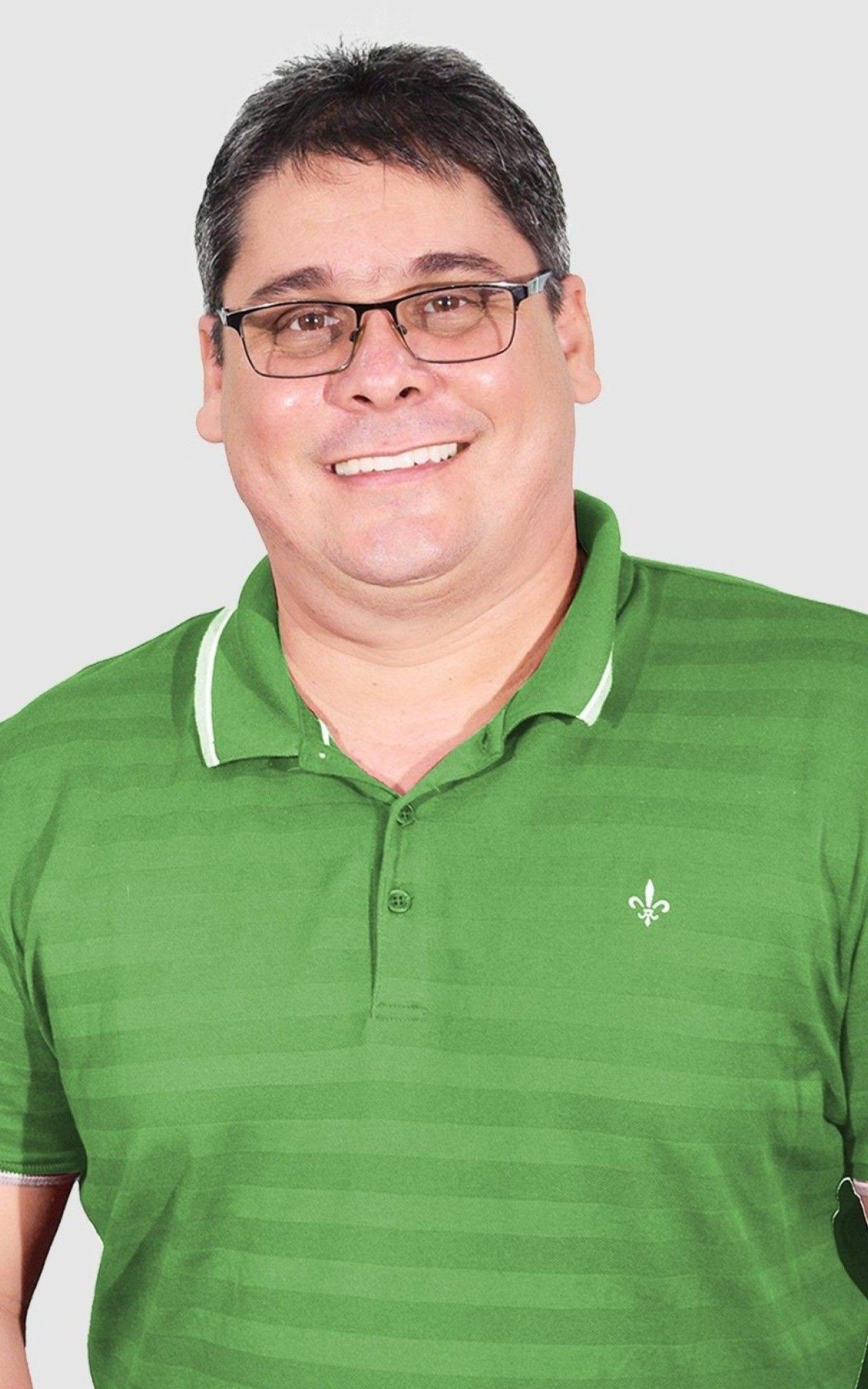 Investigado pela Pol&iacute;cia Civil, Professor Lucas, foi eleito ao cargo de prefeito de Serop&eacute;dica, com 66,01% dos votos  - Reprodu&ccedil;&atilde;o