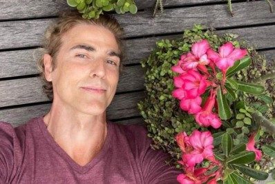 Reynaldo Gianecchini mostra mudança de visual: 'Curtem?'