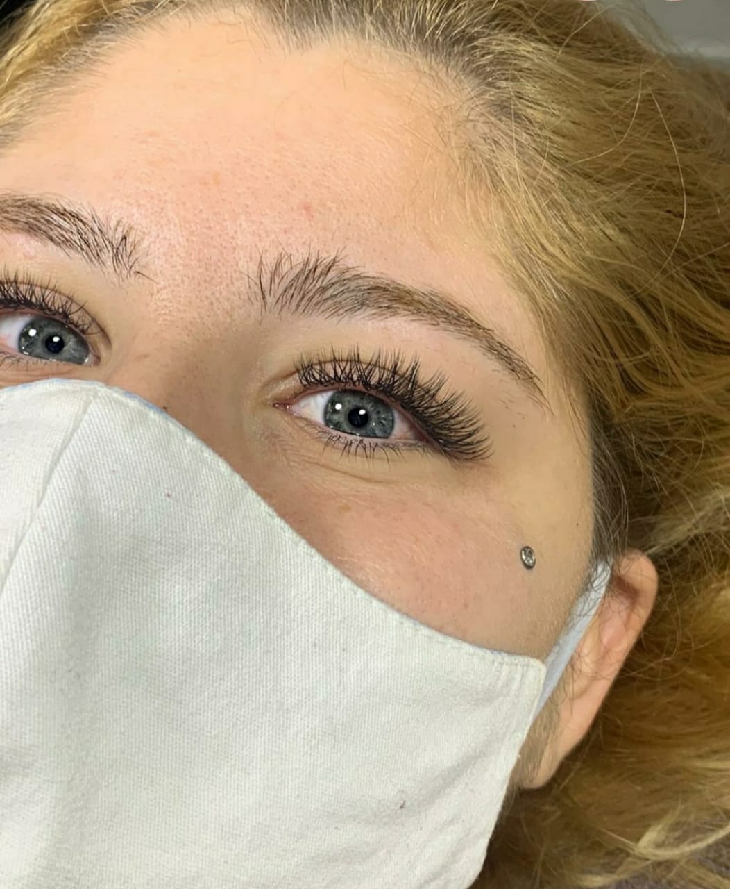 Alongamento de cílios