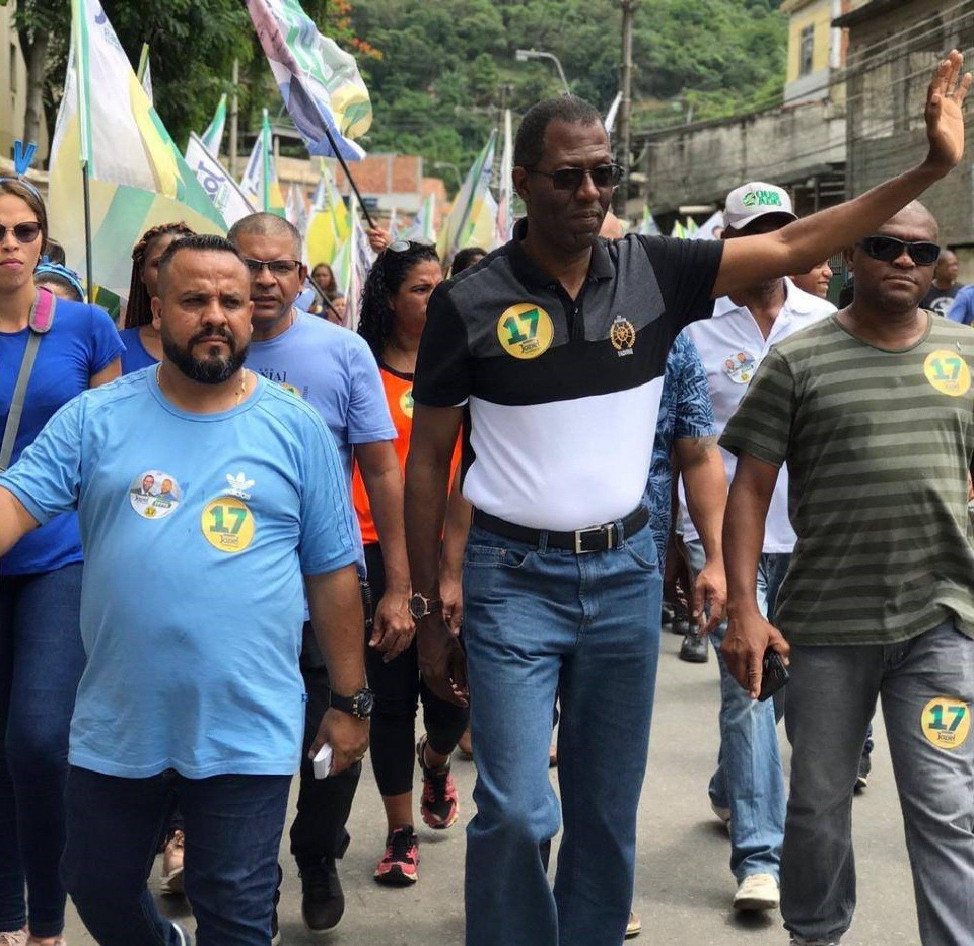 Candidato a prefeito de S&atilde;o Jo&atilde;o de Meriti, Professor Joziel. - Reprodu&ccedil;&atilde;o