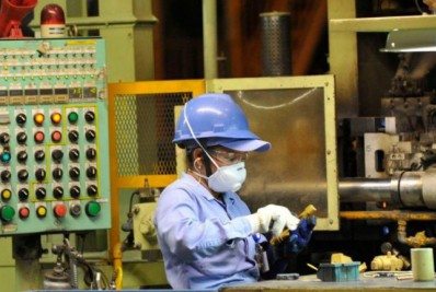 Produção industrial reverte queda e sobe 0,1% em outubro, mostra IBGE