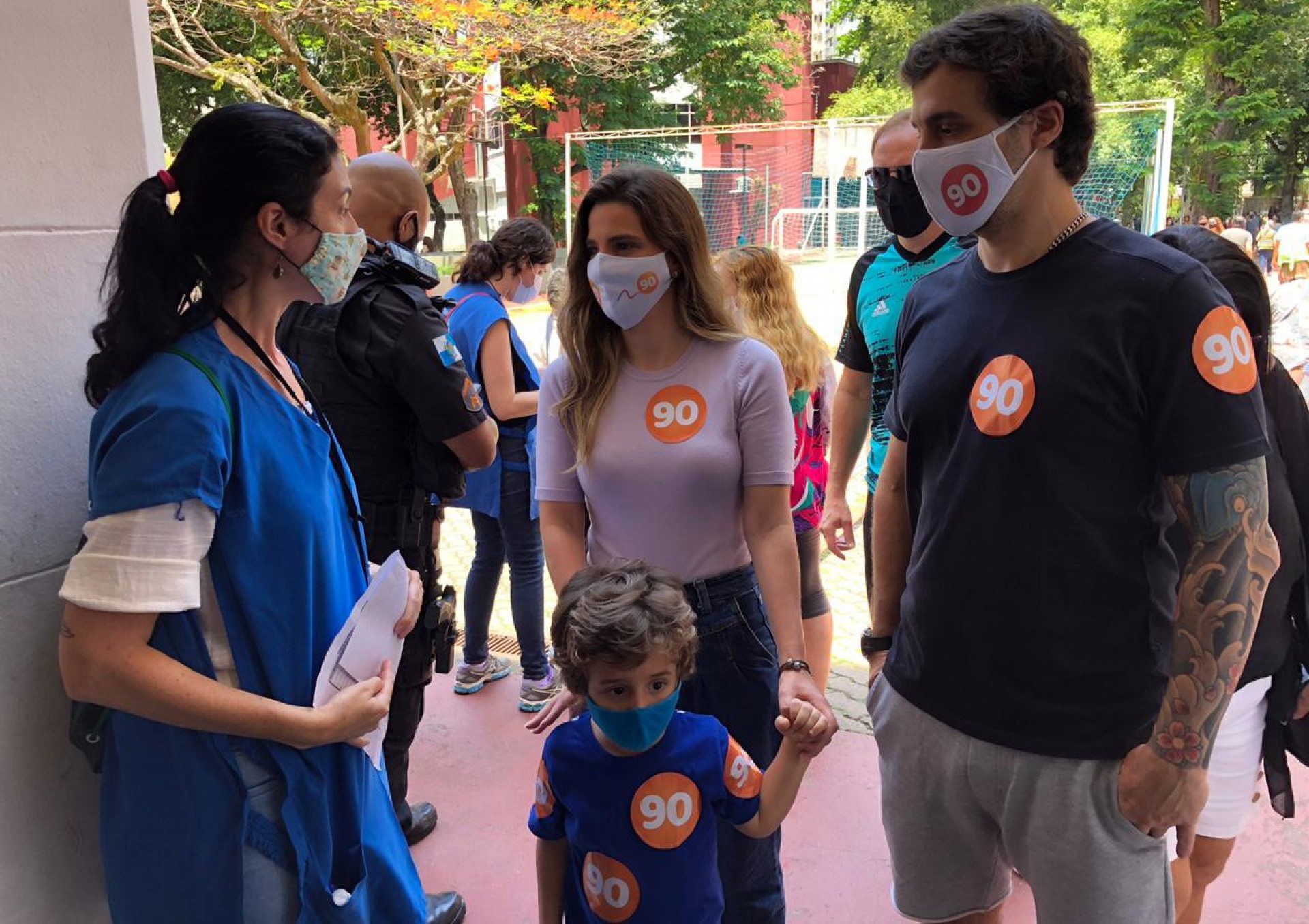 Deputada federal votou no Instituto Metodista Bennett, no Flamengo - Divulgação