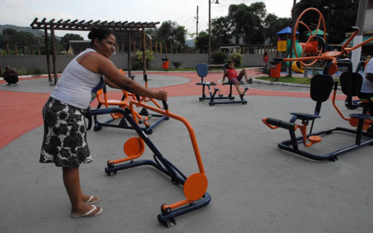 Magé recebe melhorias com implantação de playgrounds e academias ao ar livre