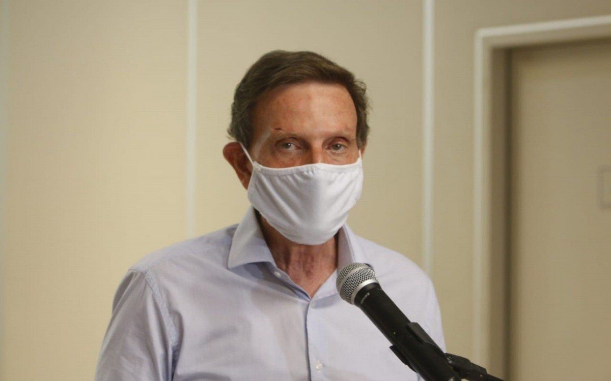 Marcelo Crivella em entrevista coletiva