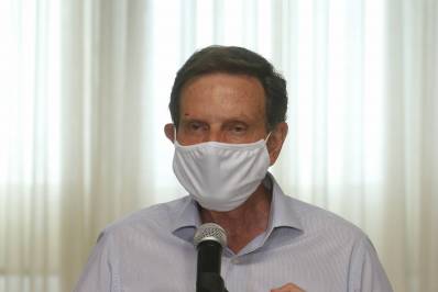 Jair Bolsonaro retira indicação de Crivella à embaixada da África do Sul