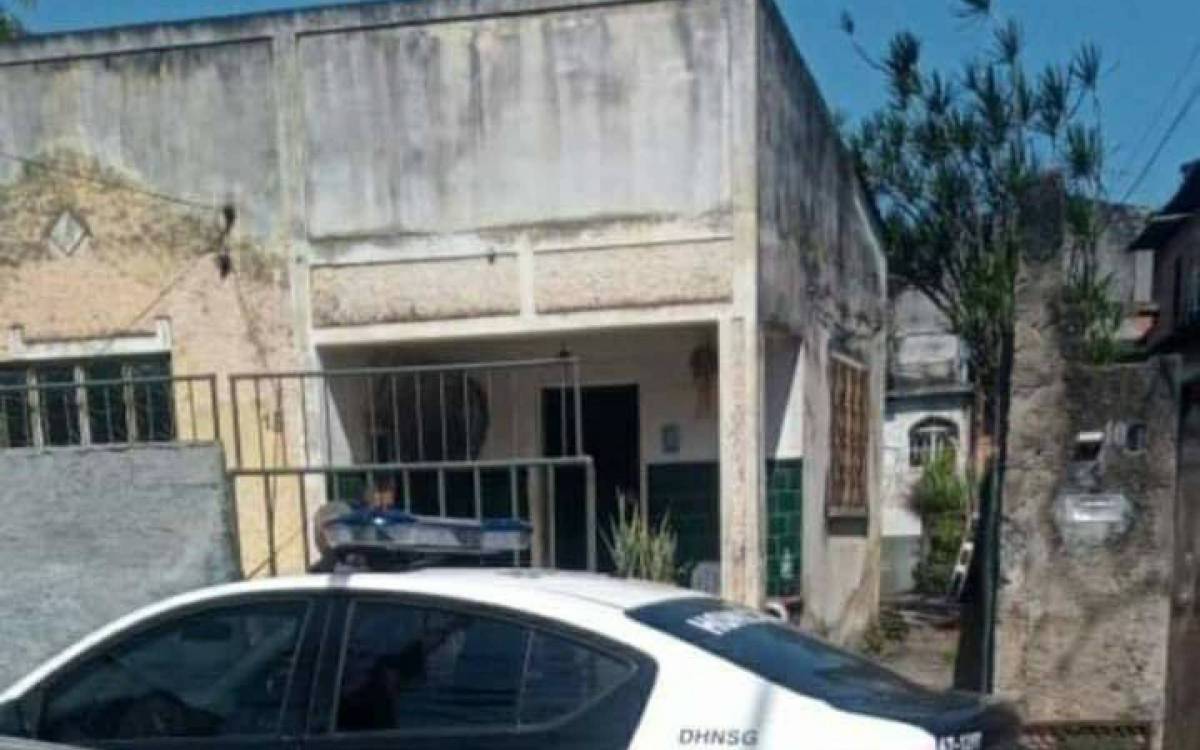 O corpo de Francisco Carlos Jacinto da Rocha foi encontrado por uma vizinha na Travessa Ideal, no bairro do Mutondo durante a tarde de segunda-feira