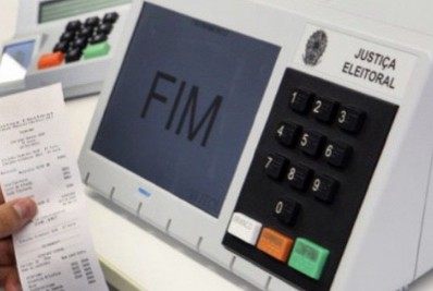 Quem completar 18 anos entre o 1º e o 2º turno das eleições é obrigado a votar?