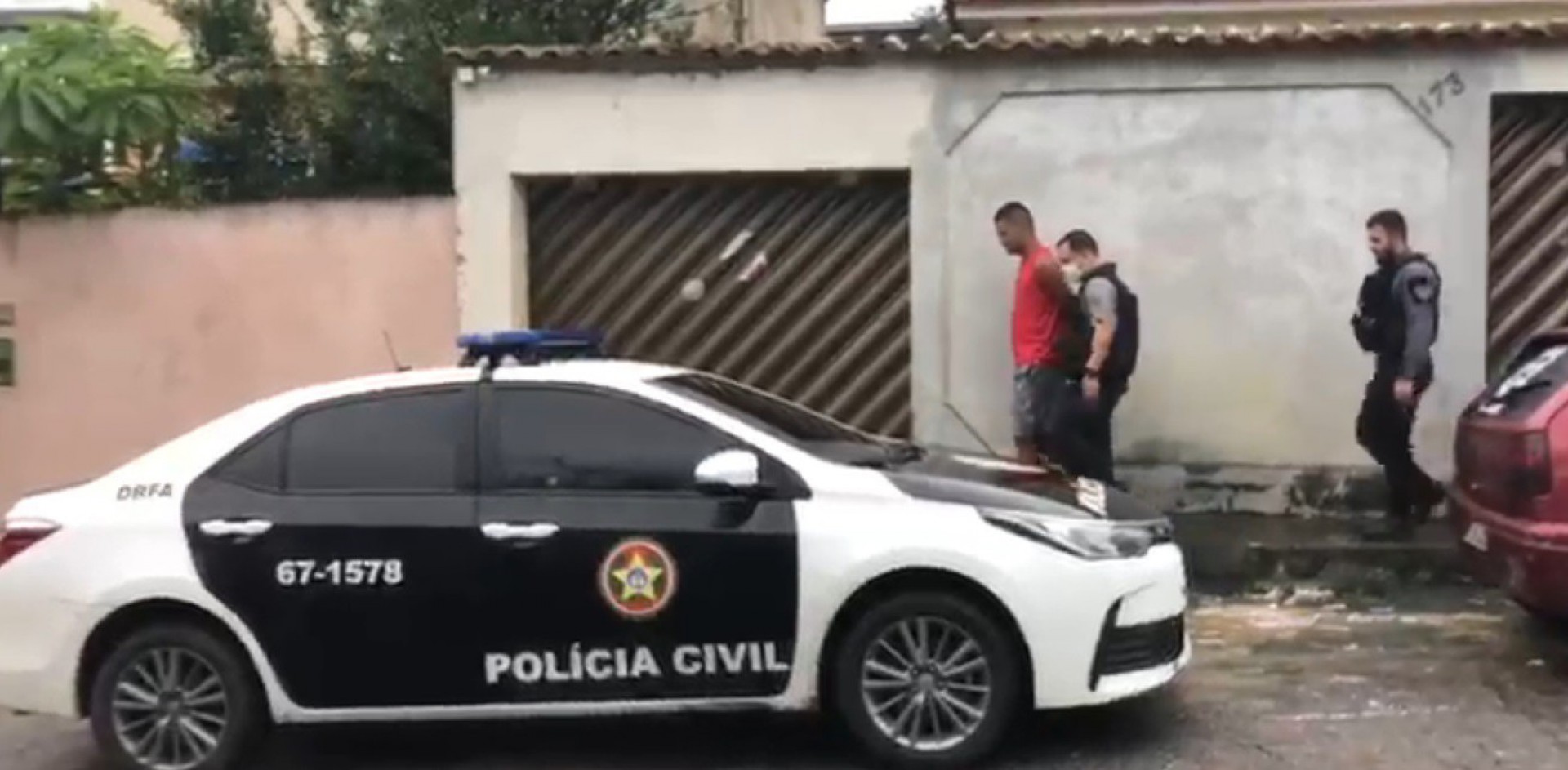 Pol&iacute;cia Civil faz megaopera&ccedil;&atilde;o contra quadrilha de roubo de cargas e carros