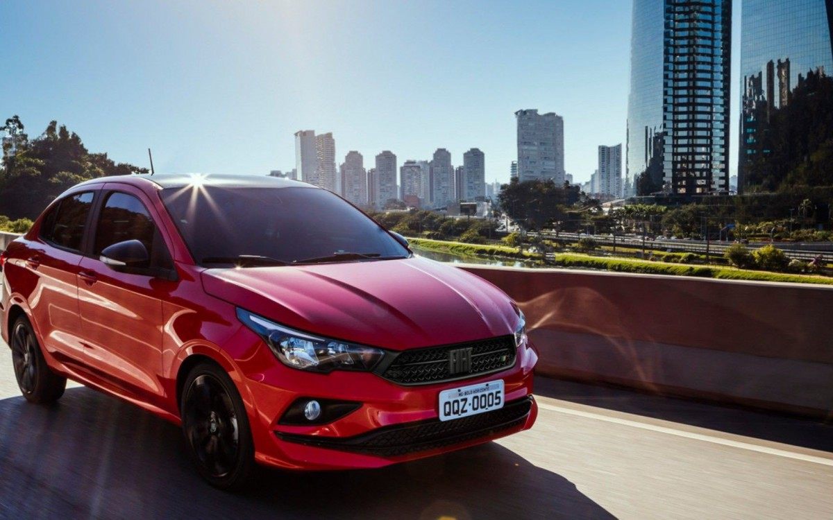 A Fiat acaba de lançar a linha 2021 do Cronos com mudança na lista de itens por versão