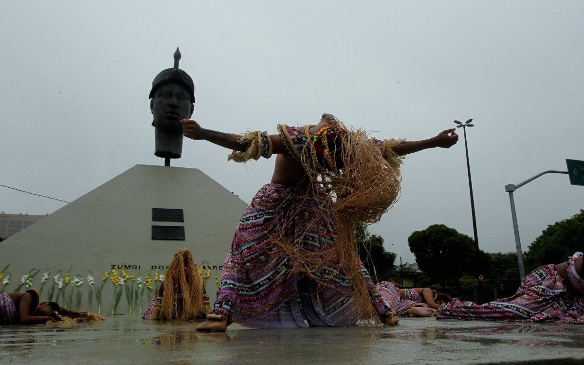 Comemorações do Dia da Consciência Negra, no monumento de Zumbi dos Palmares