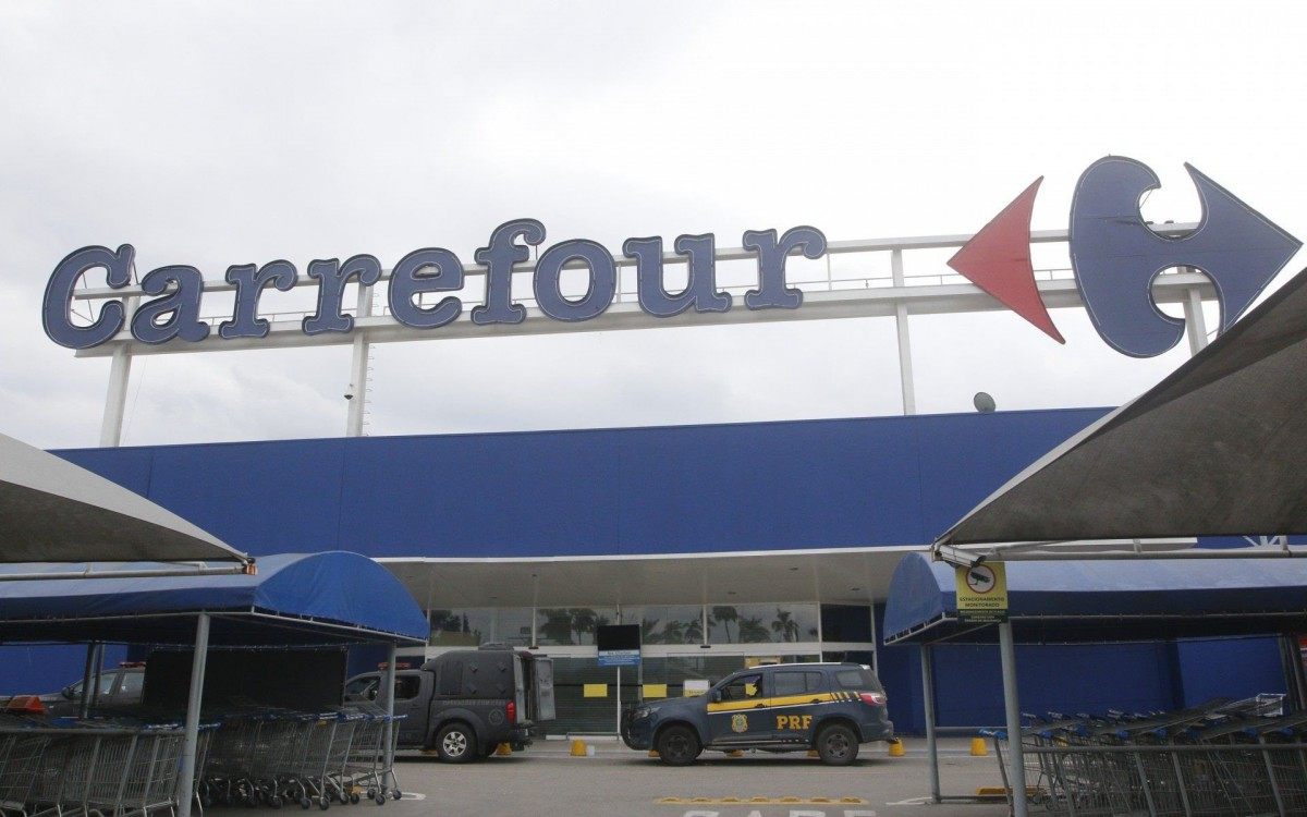 Jo&atilde;o Alberto foi espancado at&eacute; a morte por dois seguran&ccedil;as em uma das lojas do Carrefour - Reginaldo Pimenta / Agencia O Dia