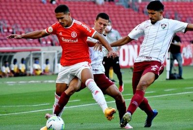 Volante do Fluminense recebe sondagens e pode deixar o clube carioca