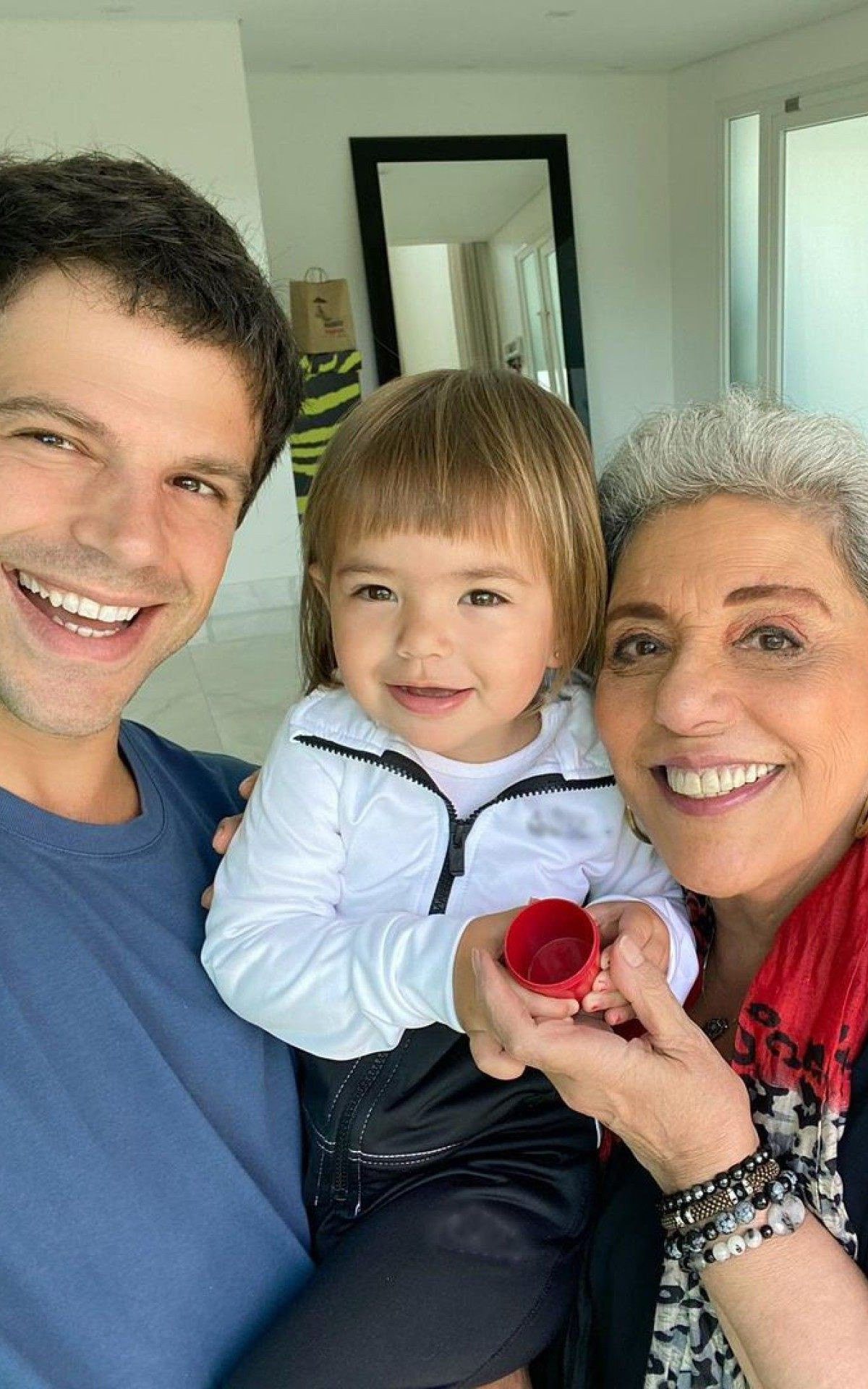 Duda Nagle, Zoe e Leda Nagle - Reprodução