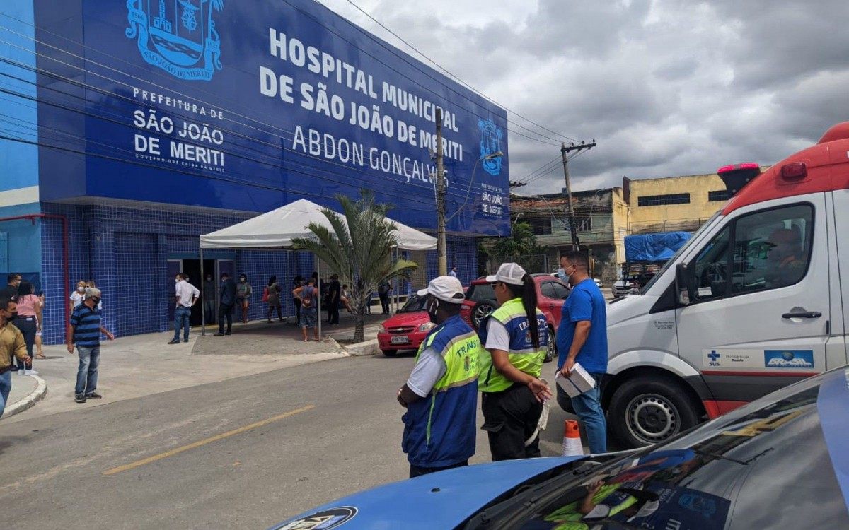 O Hospital Municipal de São João de Meriti fica na Av. Presidente Lincoln, s/nº - Jardim Meriti e funciona 24h por dia. - Divulgação/PMSJM