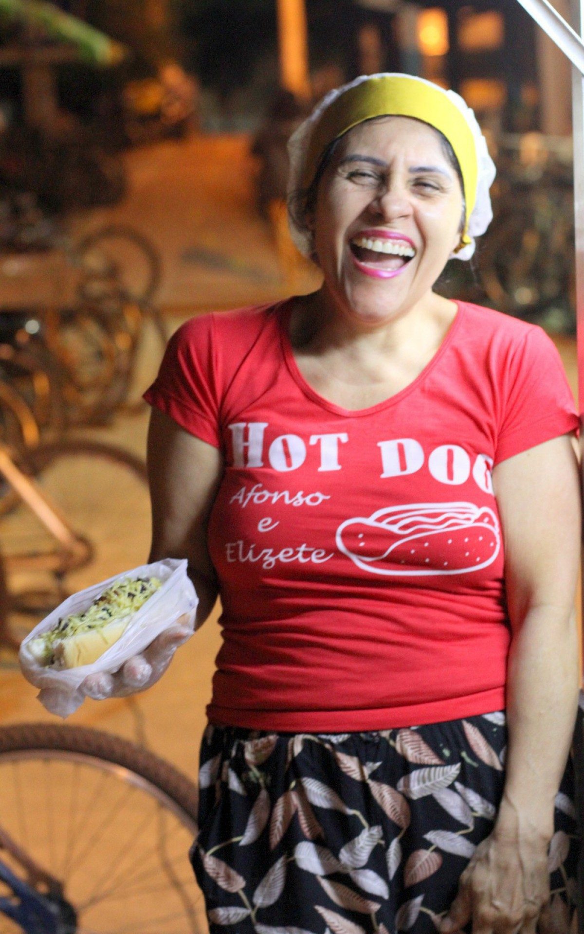 O cachorro-quente de Dona Elizete &eacute; um dos pontos tur&iacute;sticos do Vidigal  - Daniel Delmiro / Divulga&ccedil;&atilde;o