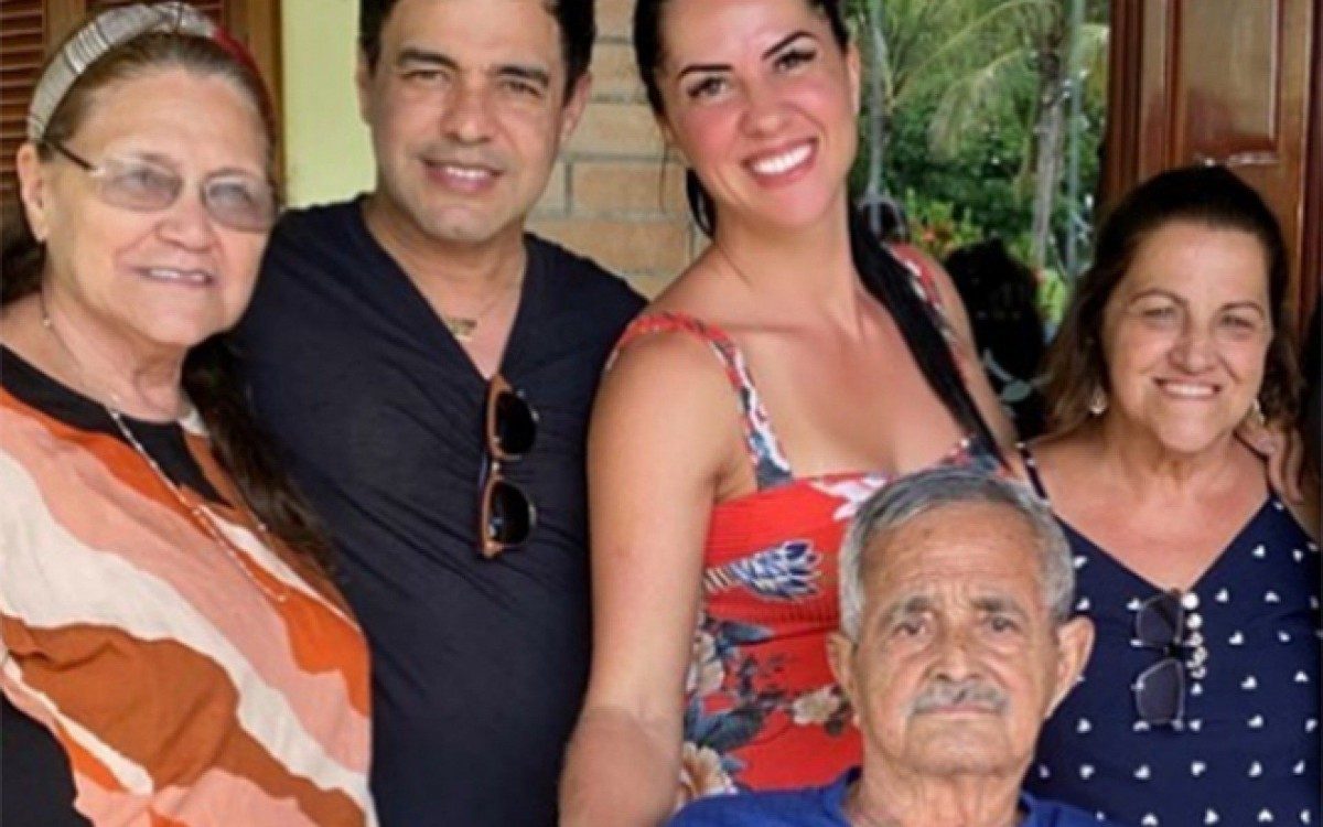 Fam&iacute;lia Camargo