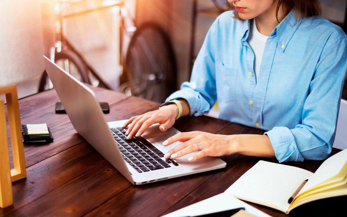 Rio Artes Manuais começa quarta-feira, será totalmente on-line e terá com tema 'Artesanato em casa - Natal dos Sonhos'