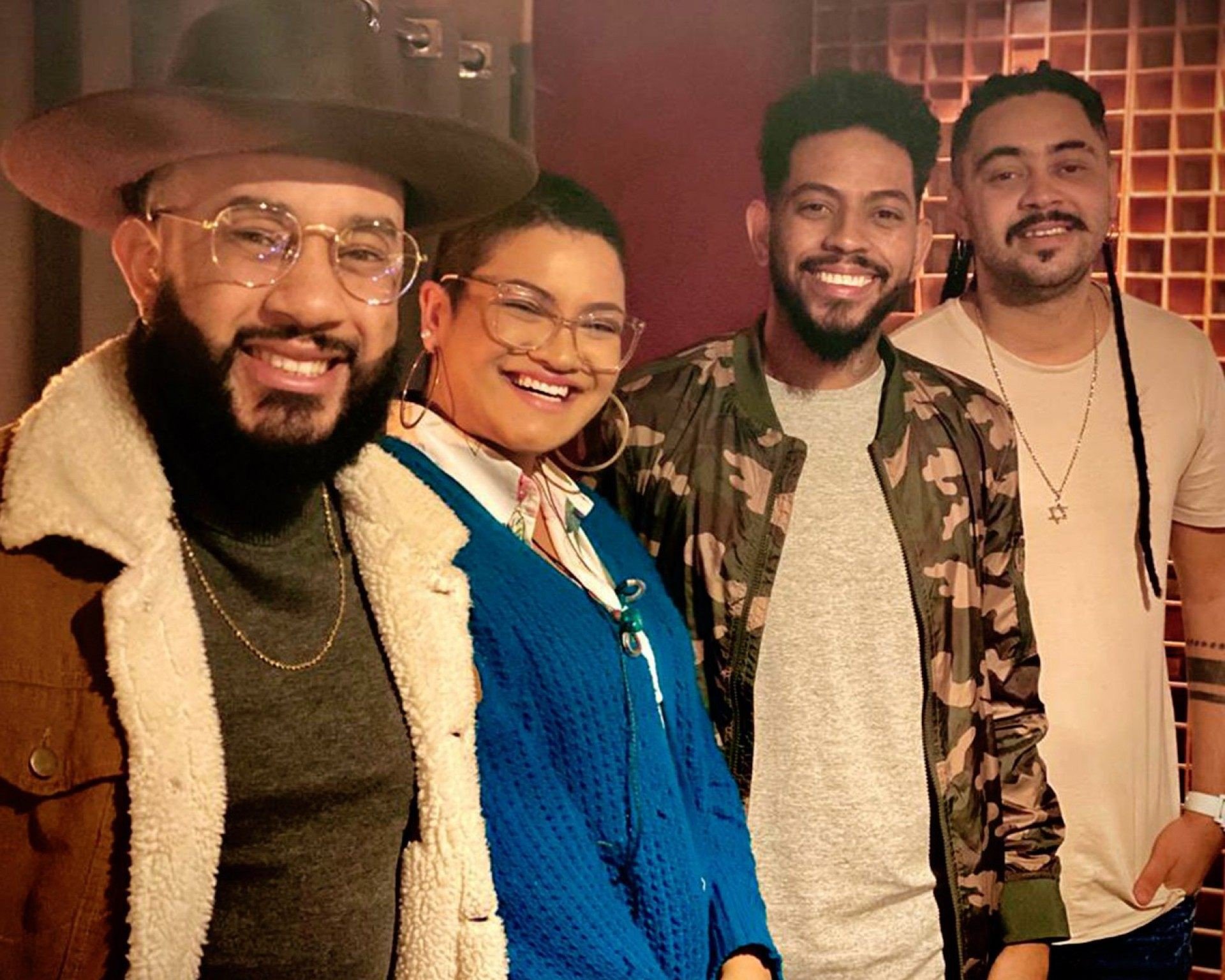 Preto no Branco - Reprodução/Facebook