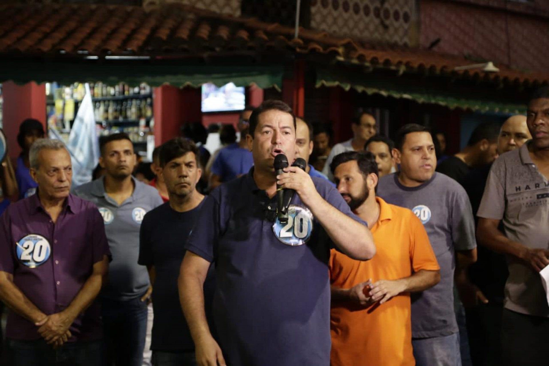 L&eacute;o Vieira, representante do PSC em Meriti - Divulga&ccedil;&atilde;o