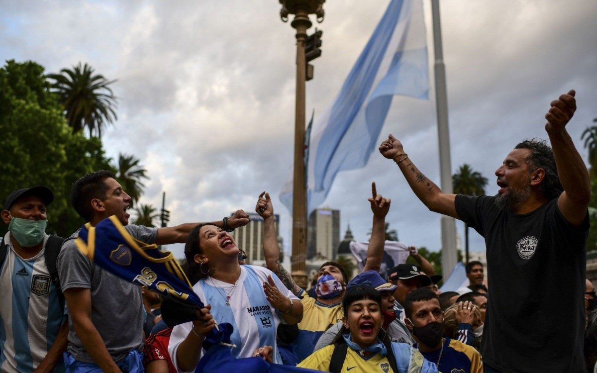 Confira imagens do velório de Diego Maradona em Buenos ...