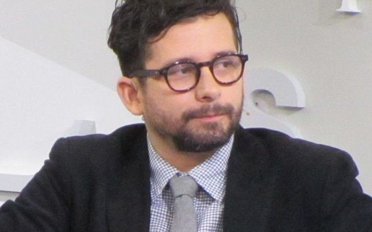 Escritor virou réu após fazer postagem contra a Igreja Universal e família Bolsonaro - Reprodução