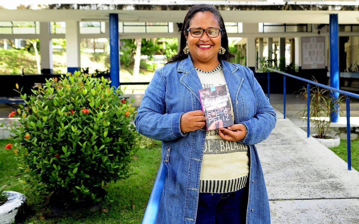 Veronica é autora do livro 