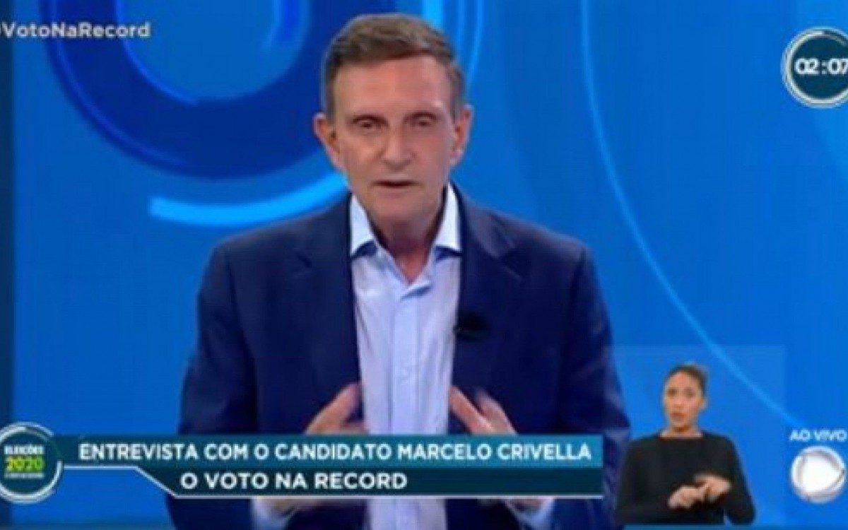 Crivella durante entrevista na Record Rio ontem pela tarde - Reprodução
