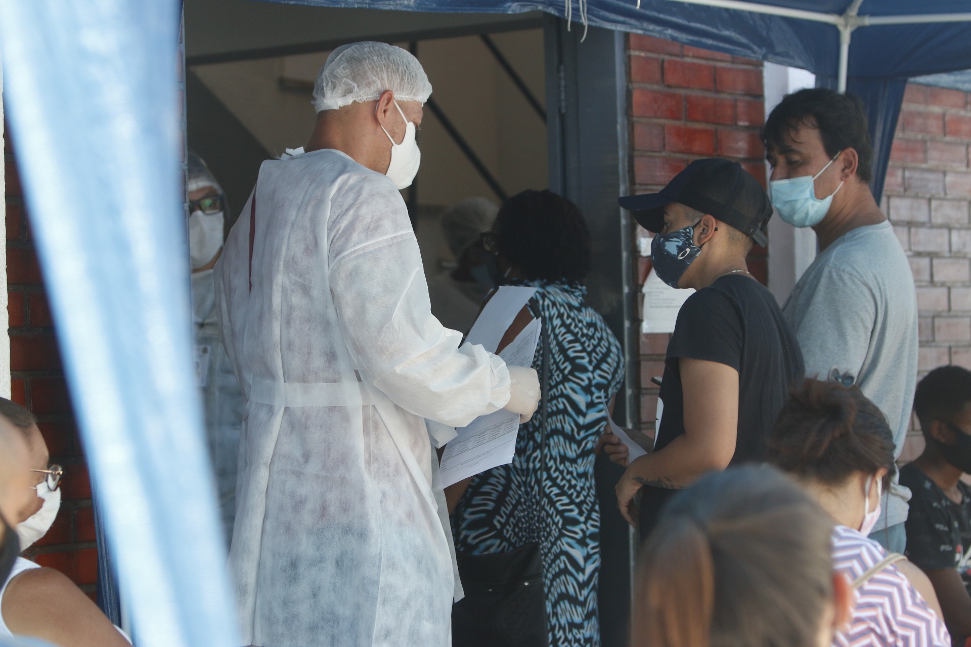 Testagem para covid-19, em S&atilde;o Gon&ccedil;alo, Regi&atilde;o Metropolitana do Rio - Reginaldo Pimenta / Agencia O Dia