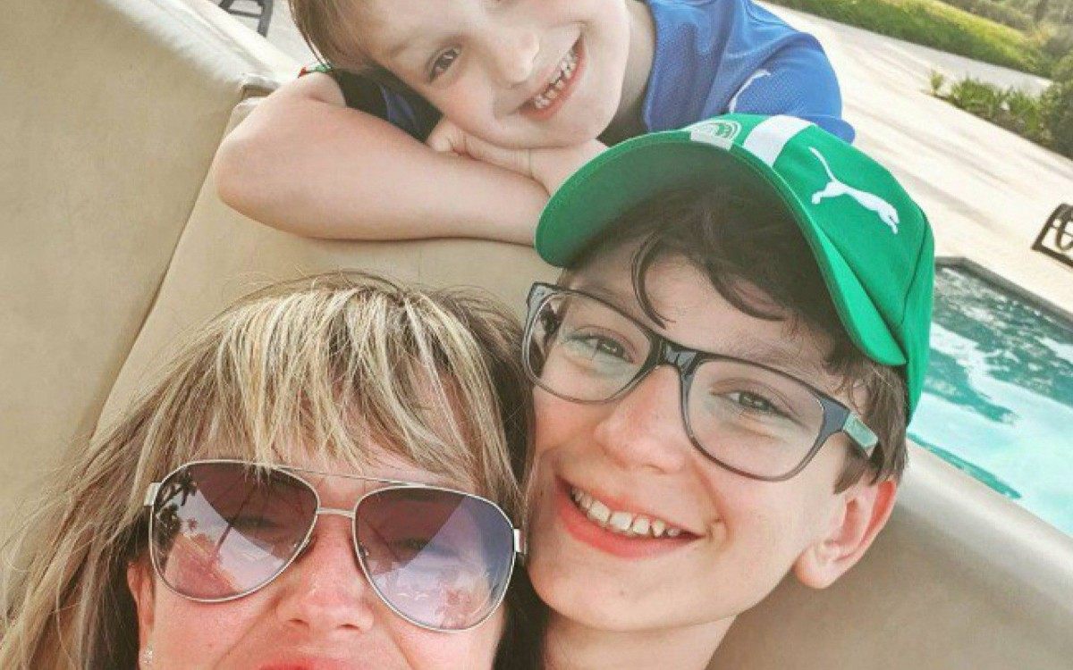 Alessandra Scatena e os filhos - reprodução do instagram