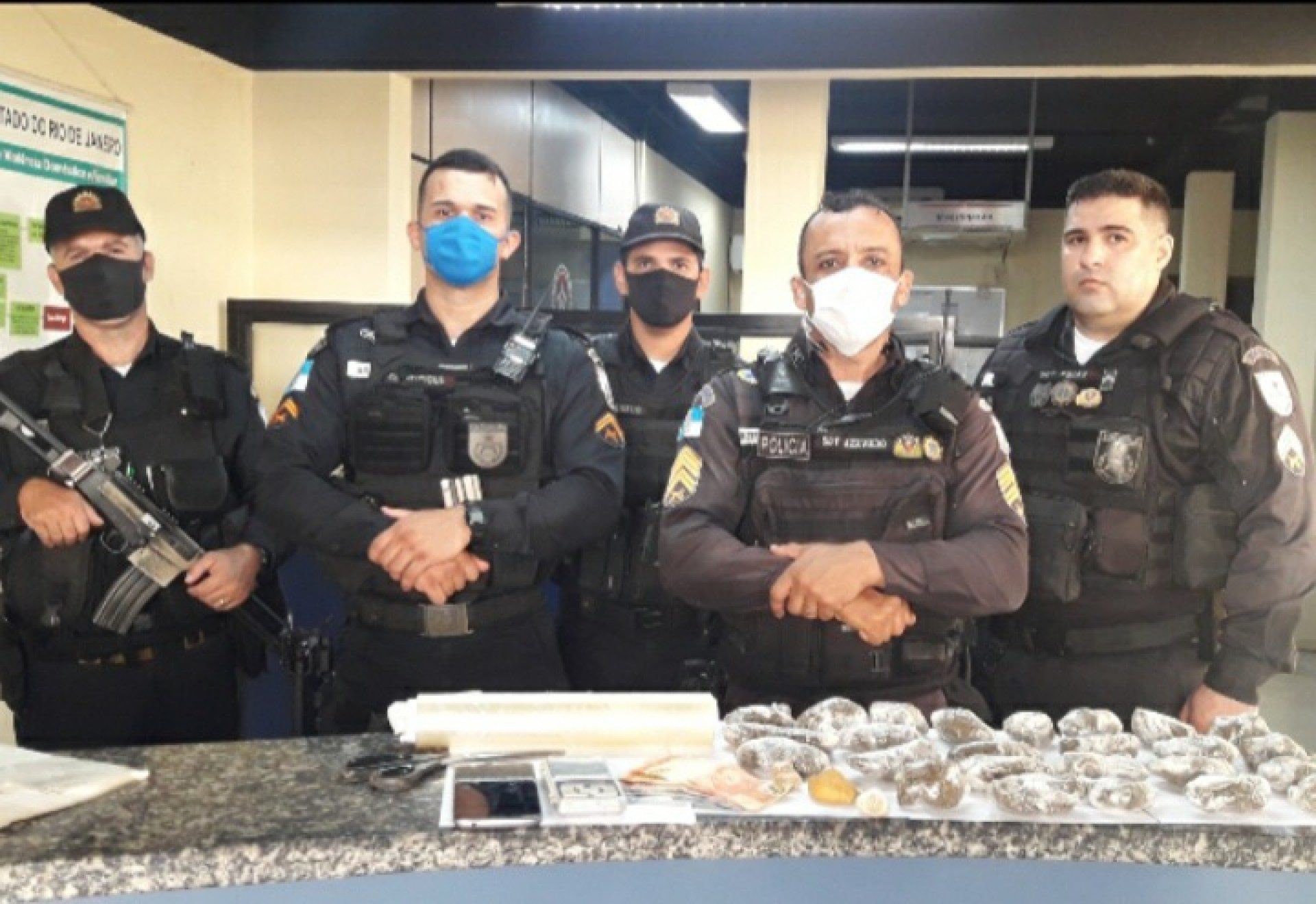 O 29&ordm; BPM (Itaperuna/RJ) &eacute; comandado pela Coronel PM Cruz que confiou a chefia da 2&ordf; Cia situada em Bom jesus do Itabapoana ao tenente PM Patrick.  - Lili Bustilho