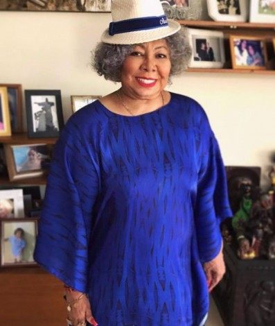 A cantora Alcione também usou o famoso chapéu da discórdia  - Reprodução Instagram