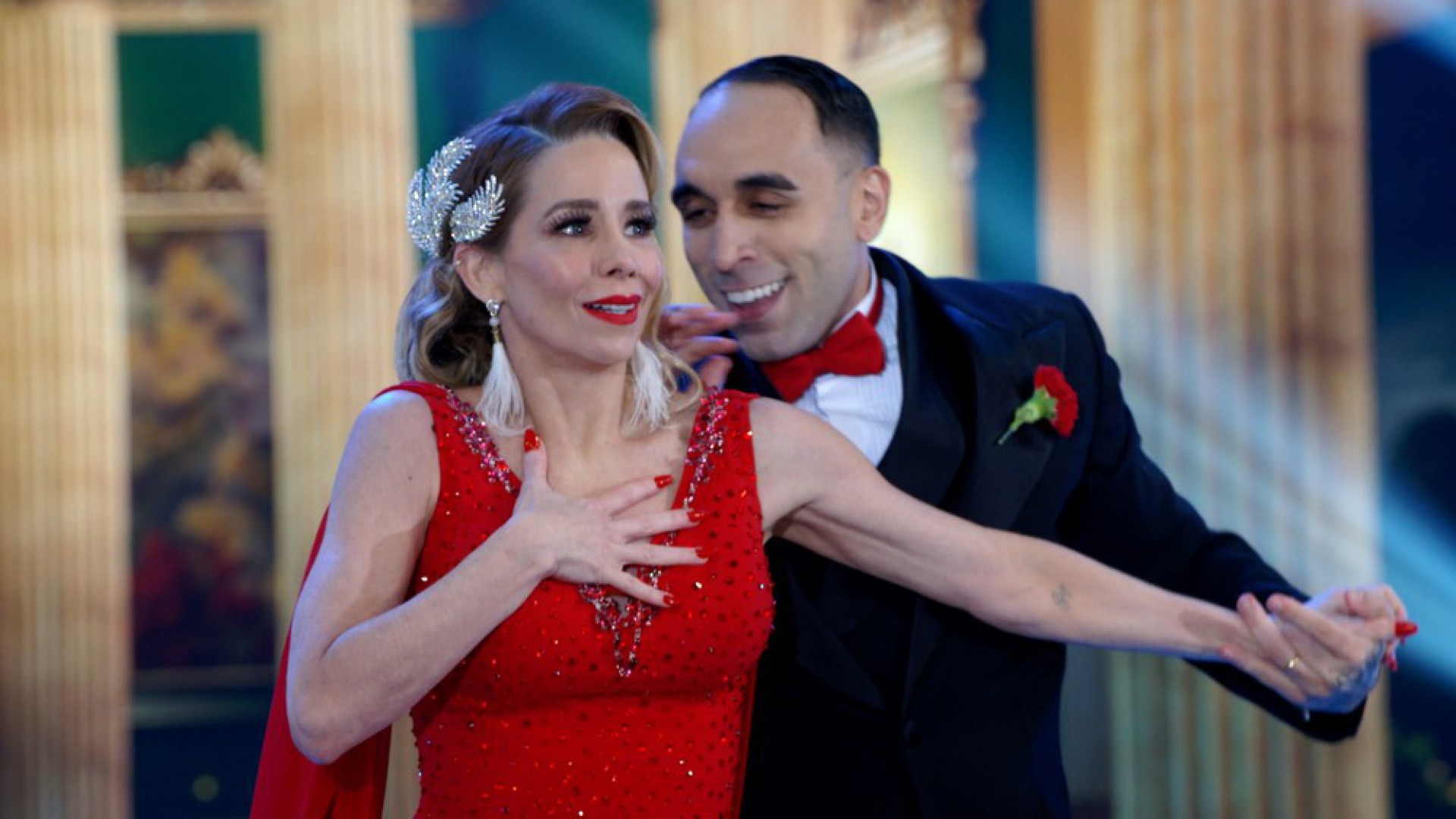 Danielle Winits arrasa no palco do 'Domingão' - reprodução da TV Globo