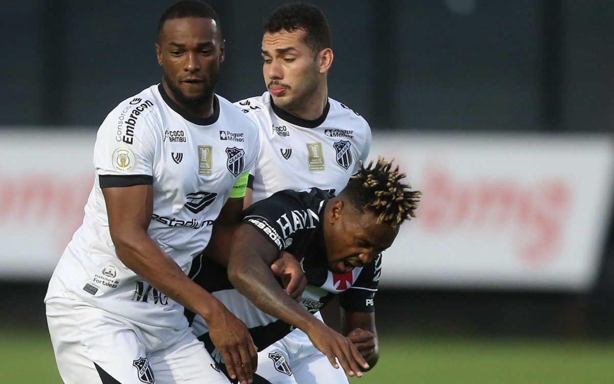 O Vasco foi dominado pelo Ceará dentro de São Januário: 4 a 1 - Daniel Castelo Branco