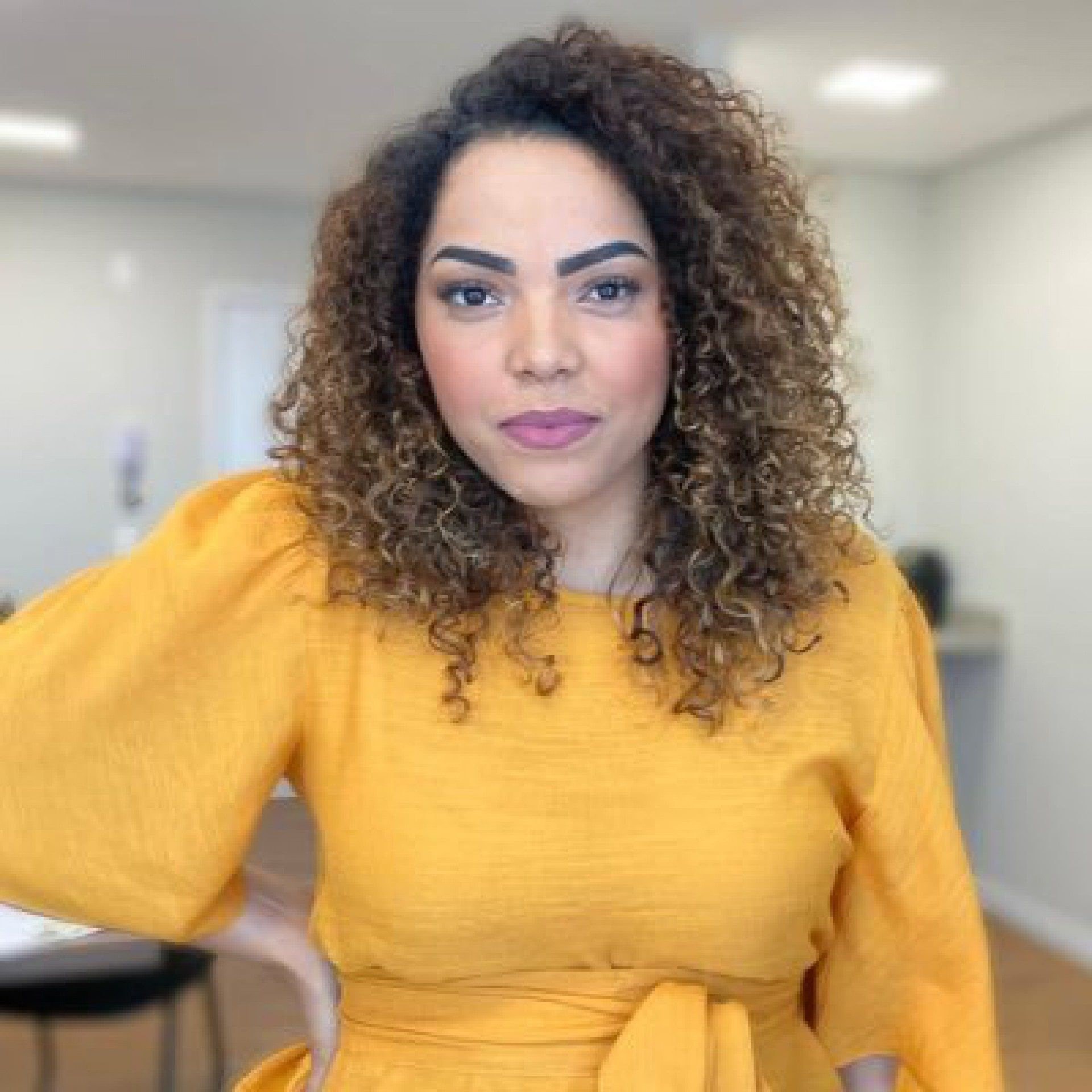 Prefeita eleita de Bauru sofre ataques racistas nas redes sociais