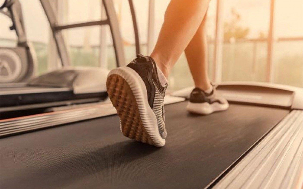 Após a alta por Covid-19 paciente só deve retornar às atividades físicas com a autorização do seu médico. - Foto: divulgação