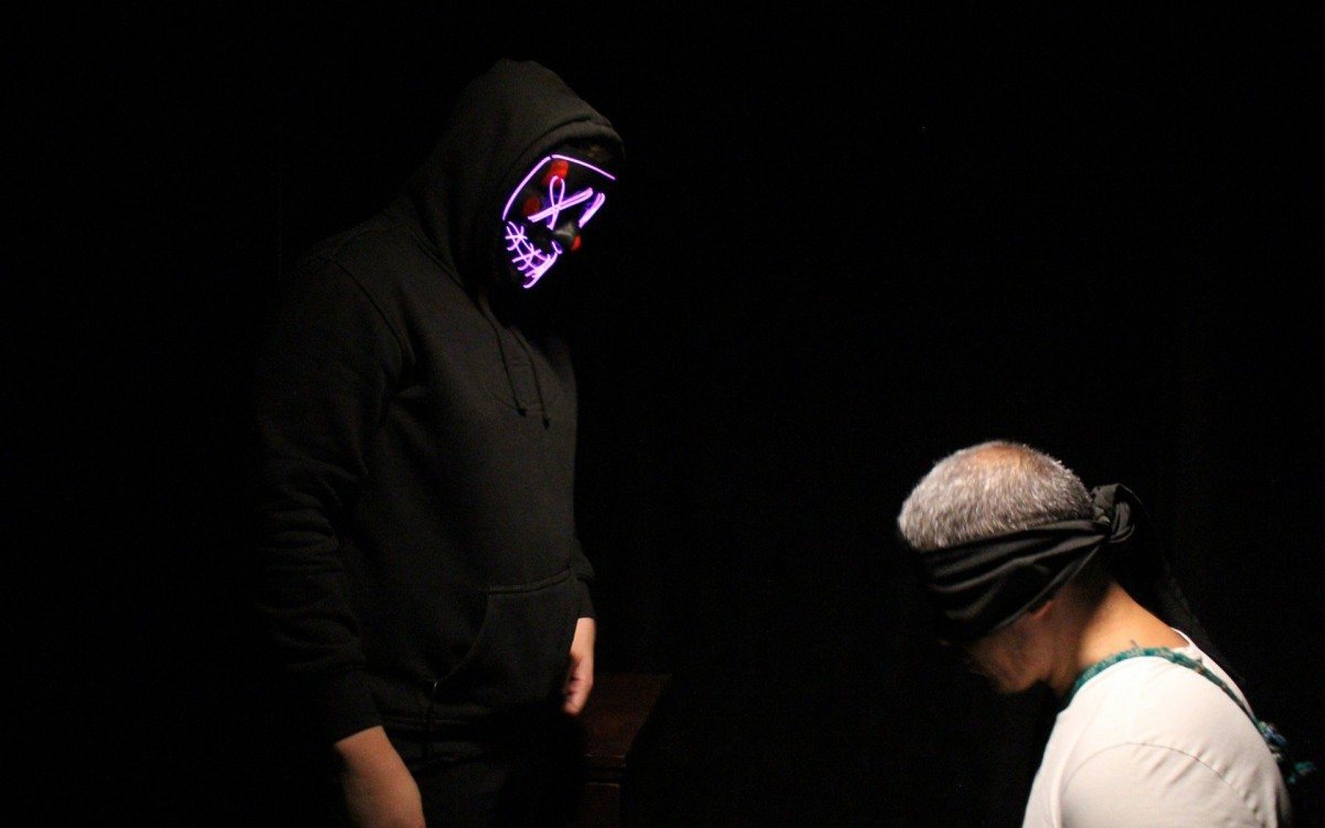 Cena do curta-metragem 'Viro Artista ou Morro Tentando'