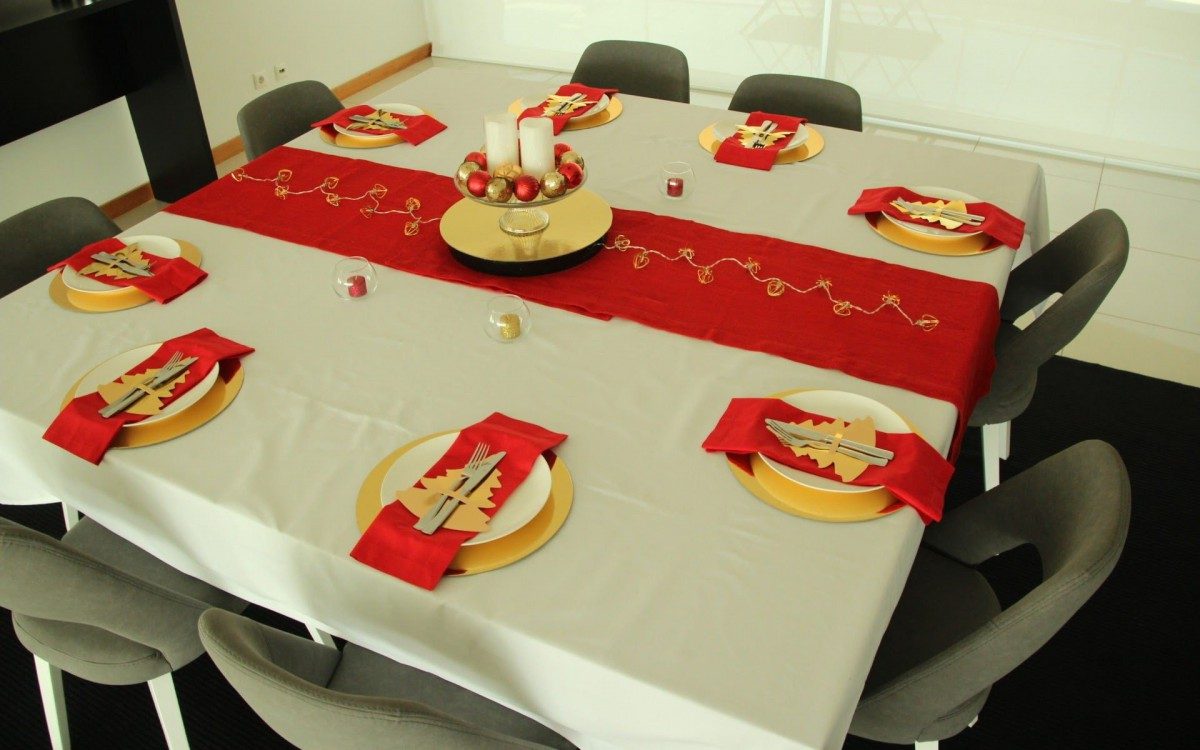 Dicas para decorar a mesa de Natal sem gastar muito