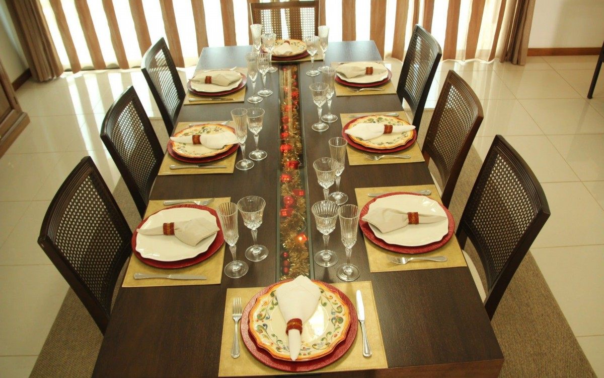 Dicas para decorar a mesa de Natal sem gastar muito