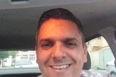 Polícia investiga se corpo em carro carbonizado é de motorista de aplicativo desaparecido