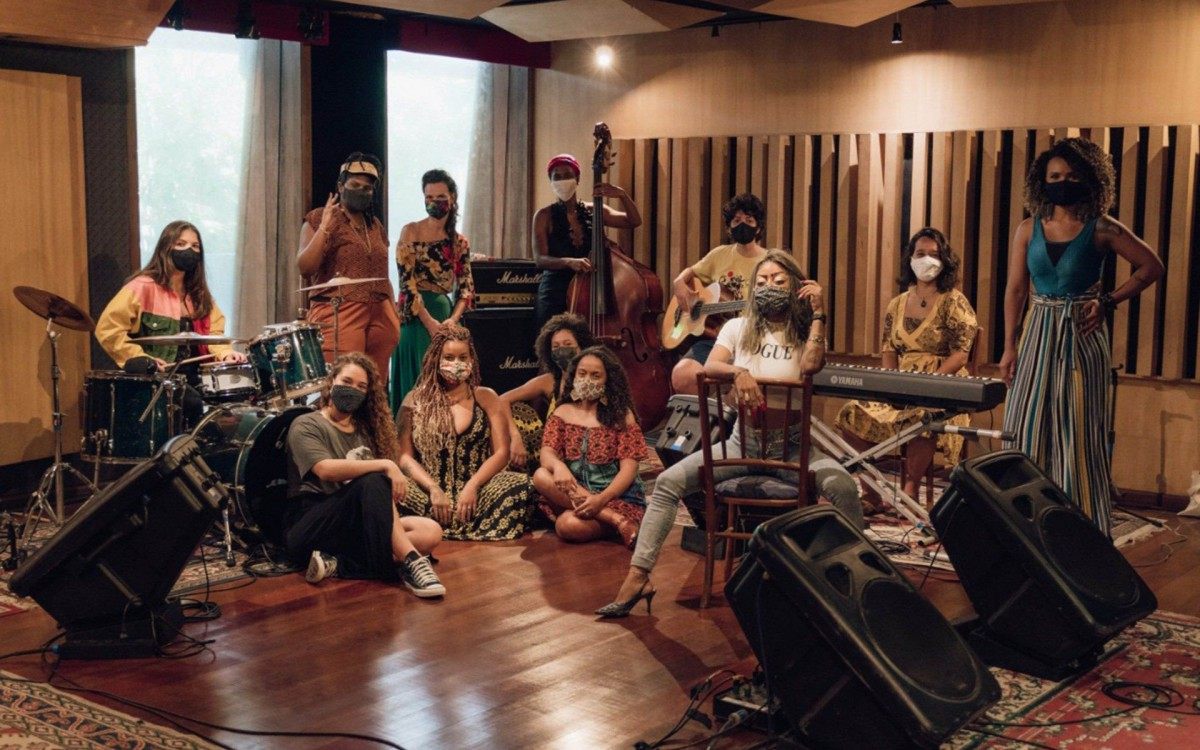 Projeto de cria&ccedil;&atilde;o musical coletiva feminina em Niter&oacute;i, MANA lan&ccedil;a EP "Lugar da Mulher"