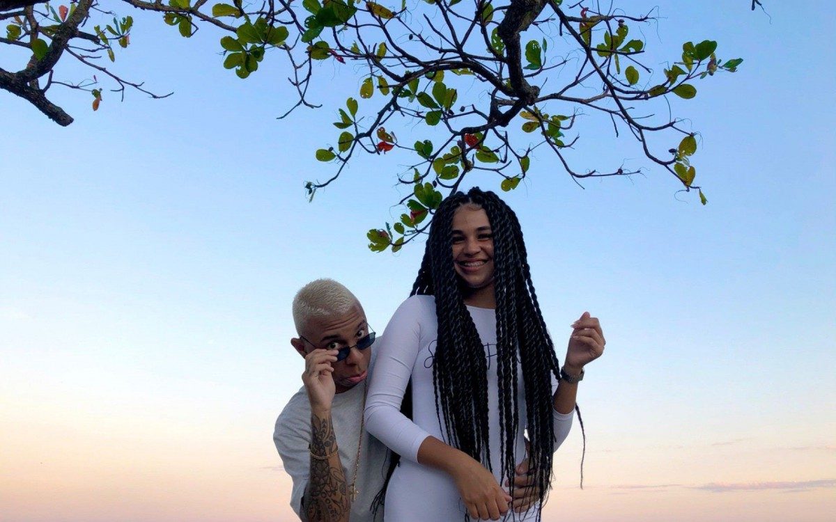 Noiva de Gui, Paolla Santtana, participa dos vídeos bem-humorados com ele