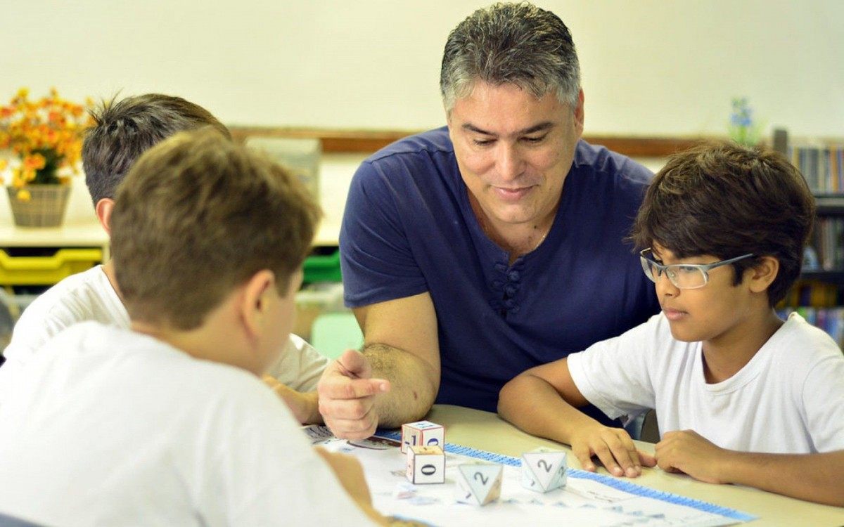 Professor Luiz Felipe Lins, da Taquara, é finalista do Prêmio Shell de Educação Científica
