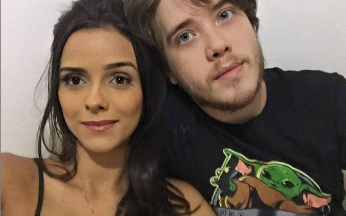 Pedro Malta est&aacute; noivo de Fernanda Lacerda - reprodução do instagram